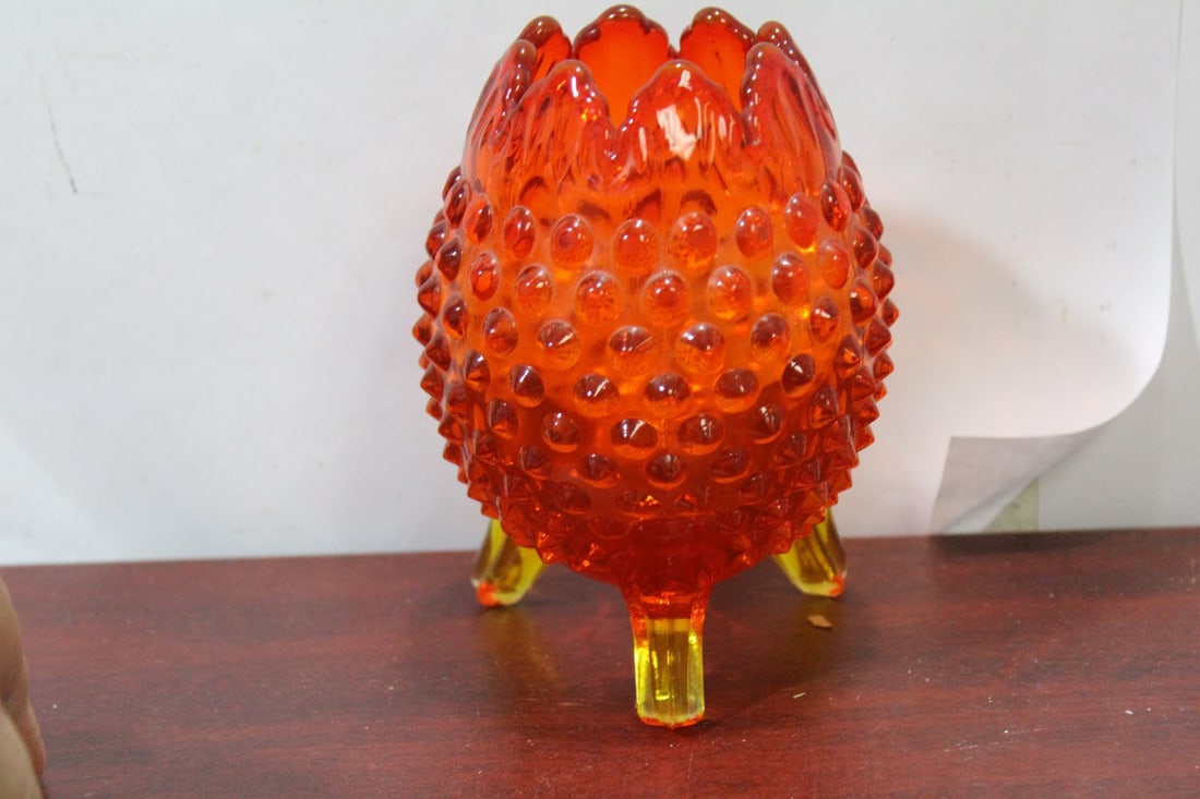 An Amberina 3-legged Glass Cup or Vase - 2