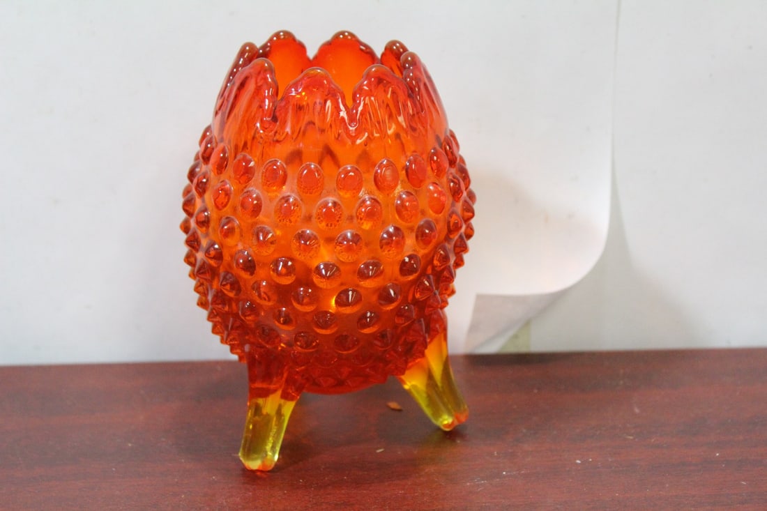 An Amberina 3-legged Glass Cup or Vase - 4