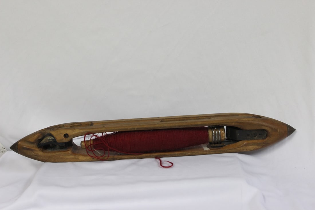 A Weaving Shuttle: 16" long