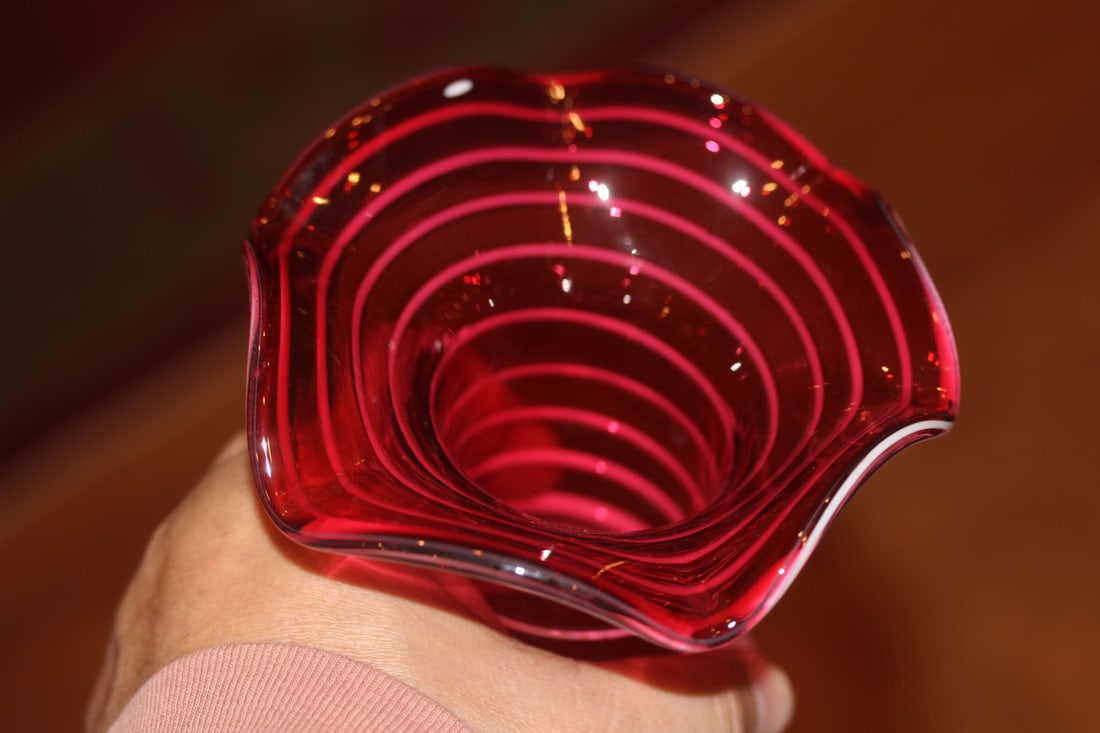 Cranberry Art Glass Vase - 4