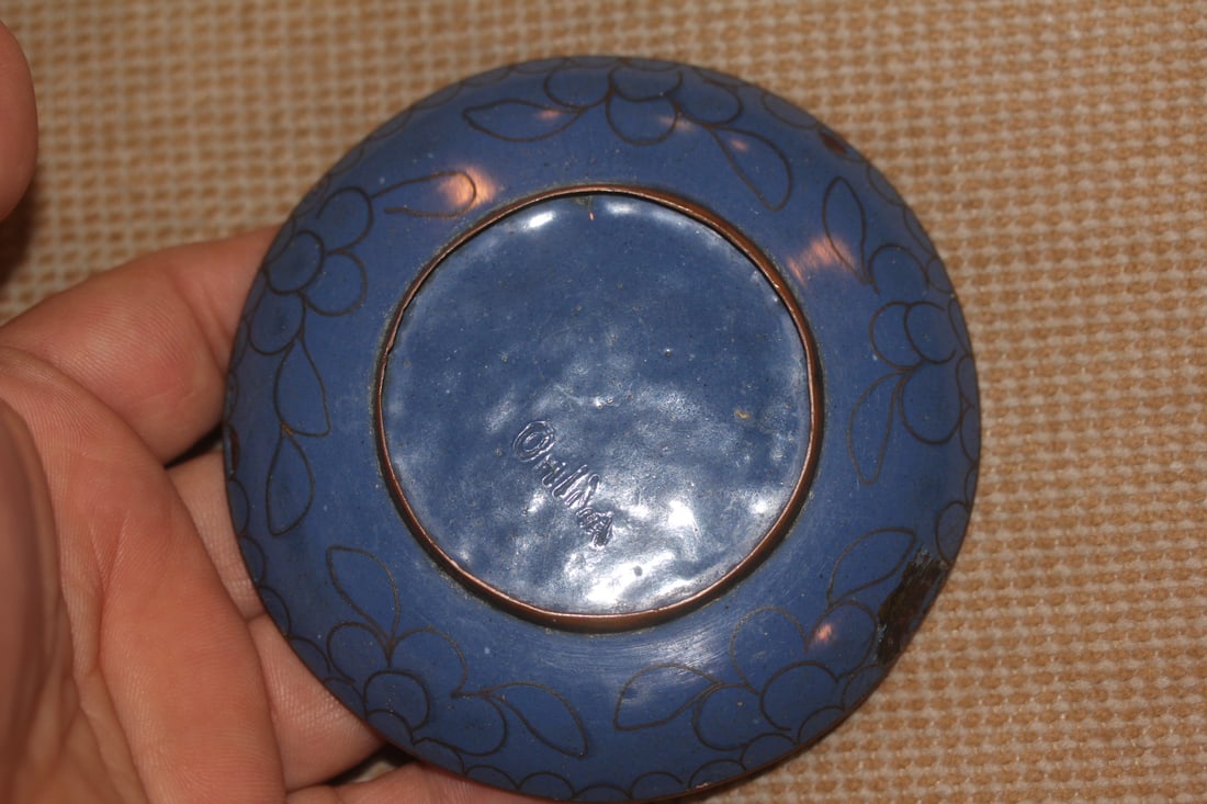 Antique Chinese Cloisonne Dish - 2