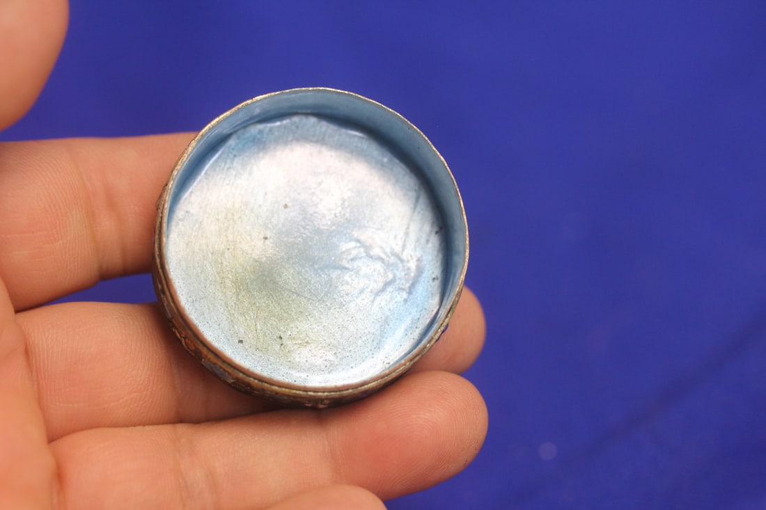 Antique Chinese Enamel Box - 7