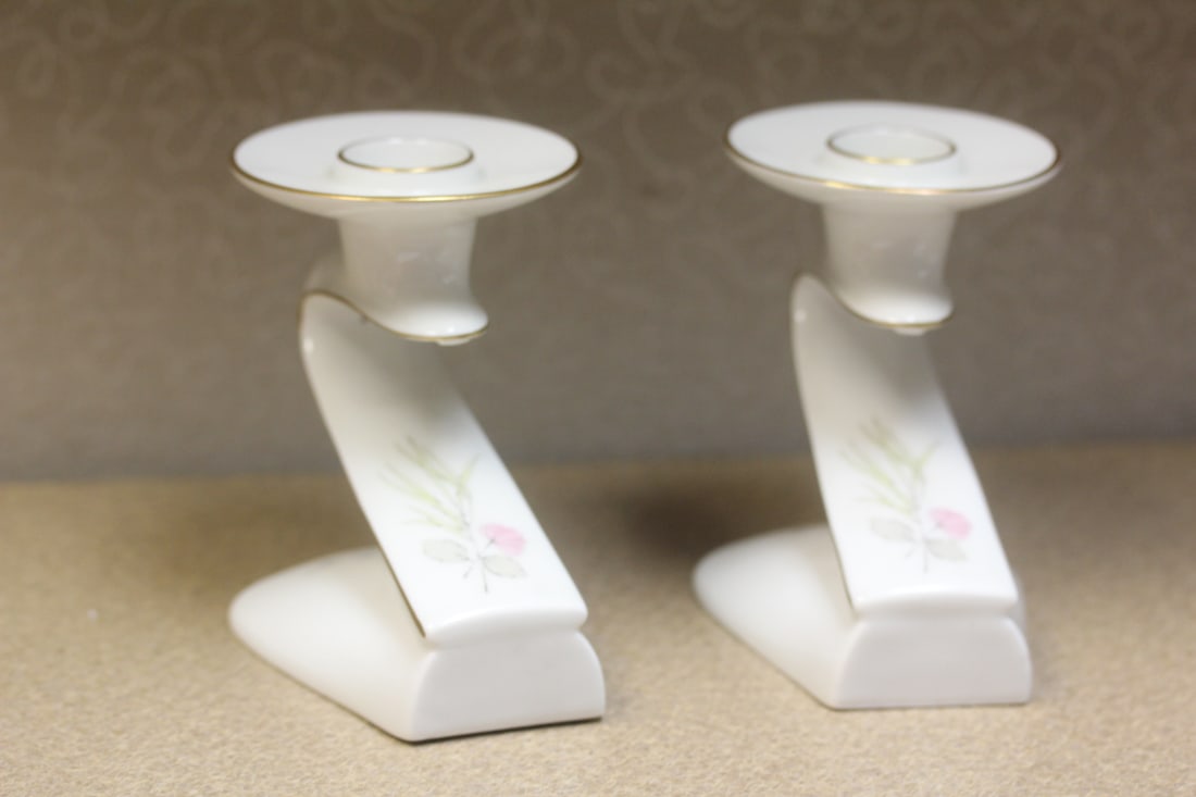 Pair of candle holders - 2