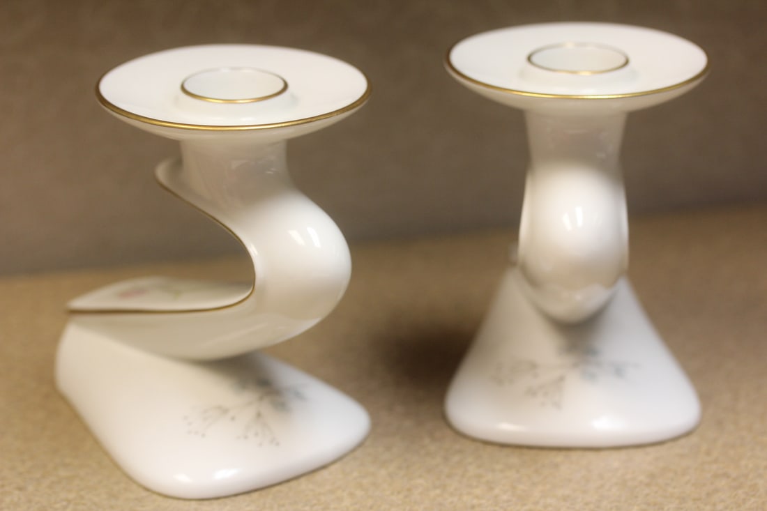 Pair of candle holders - 3
