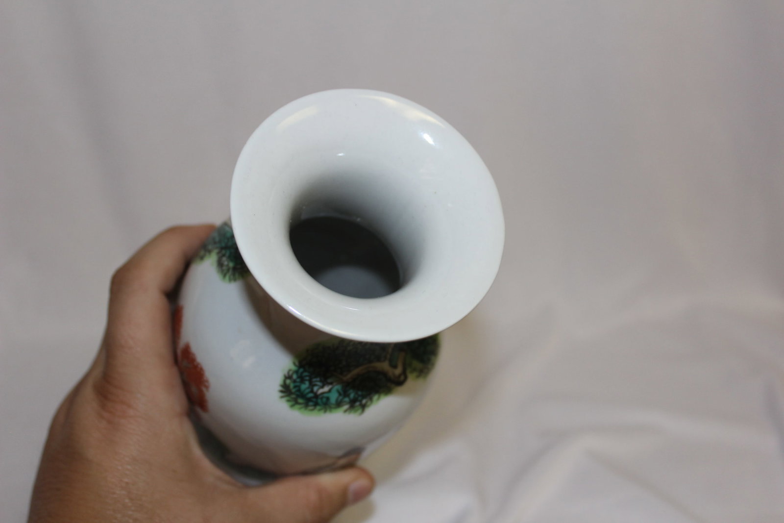 A Chinese Famille Verte Vase - 7
