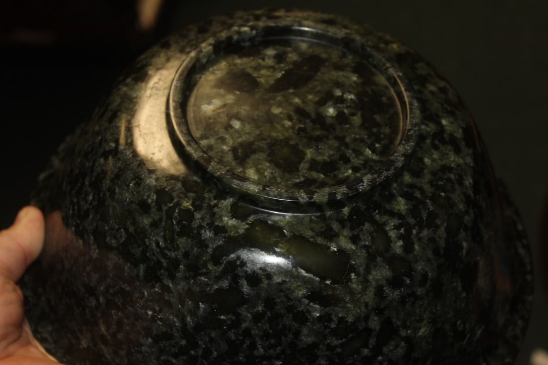Large Chinese Spinach Jade Bowl - 3
