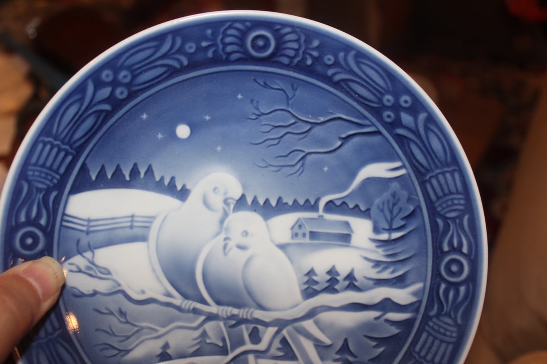 Georg Jensen 1972 Christmas Plate - 2