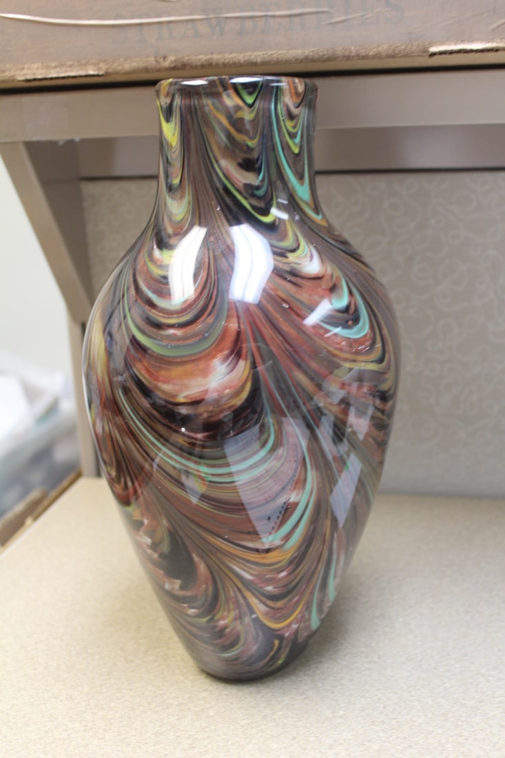Art Glass Vase - 2