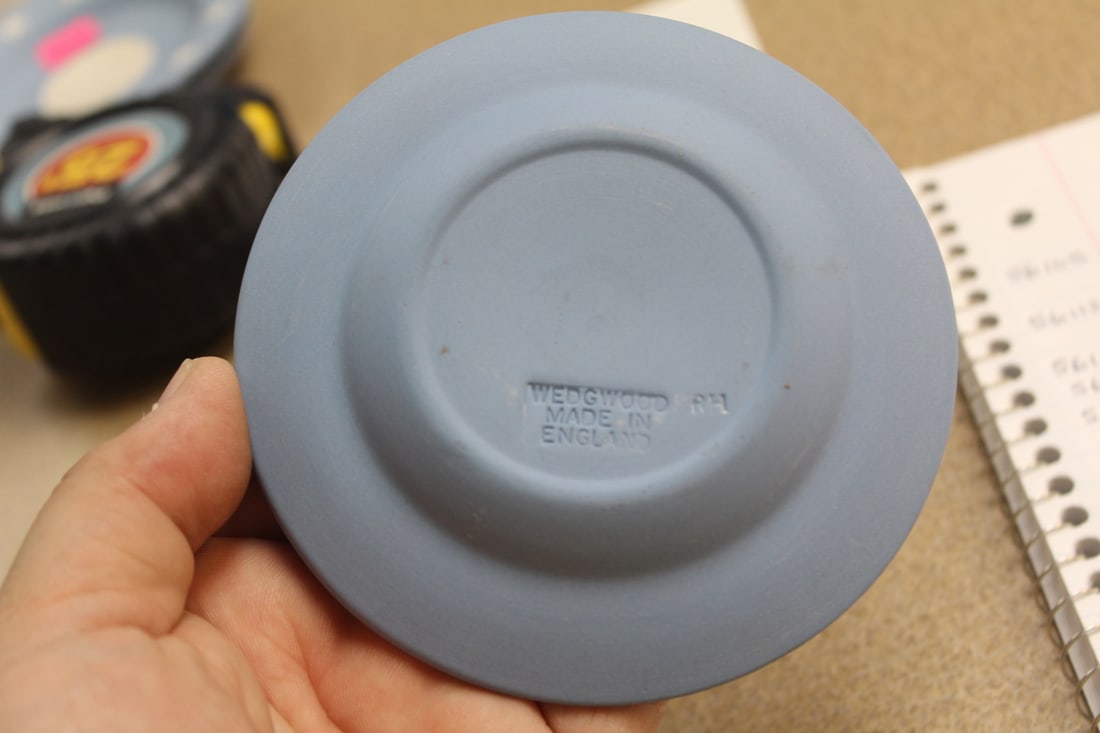Wedgwood Jasperware Small Dish - 3
