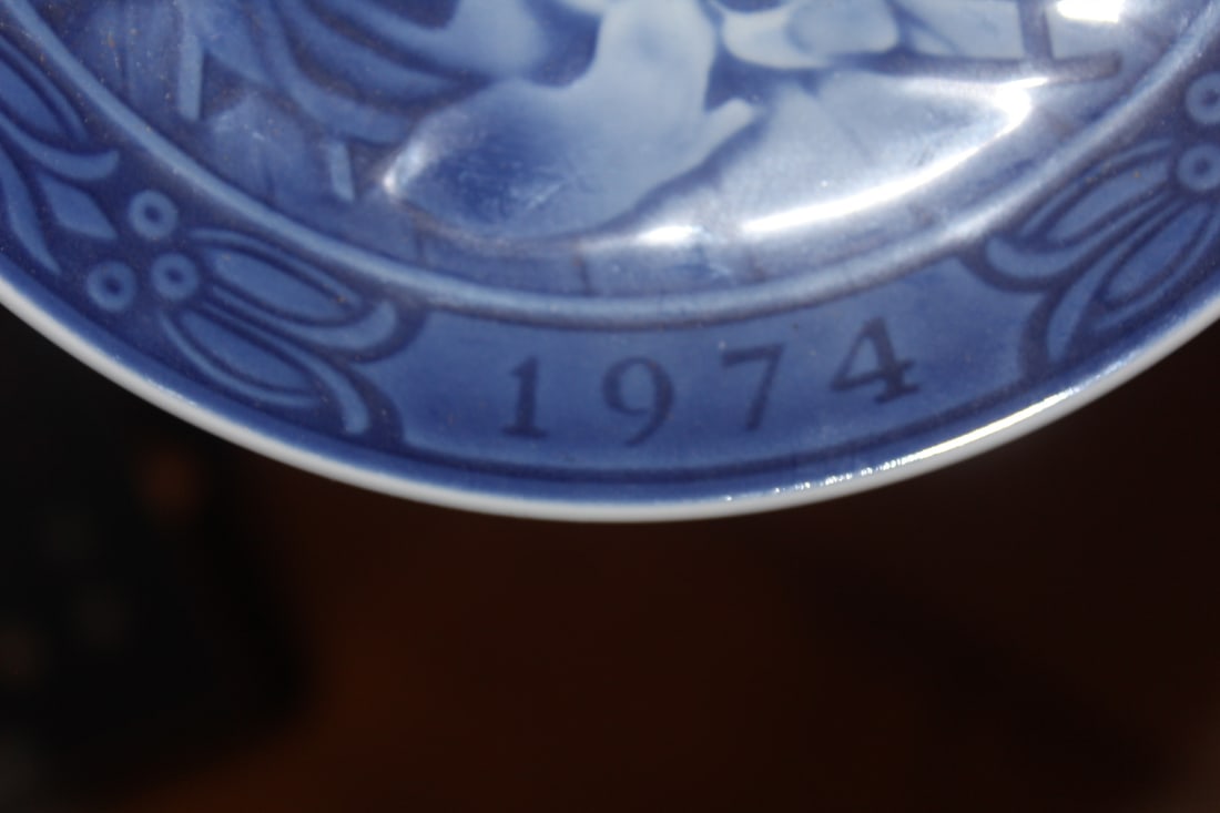 Georg Jensen 1974 Christmas Plate - 2