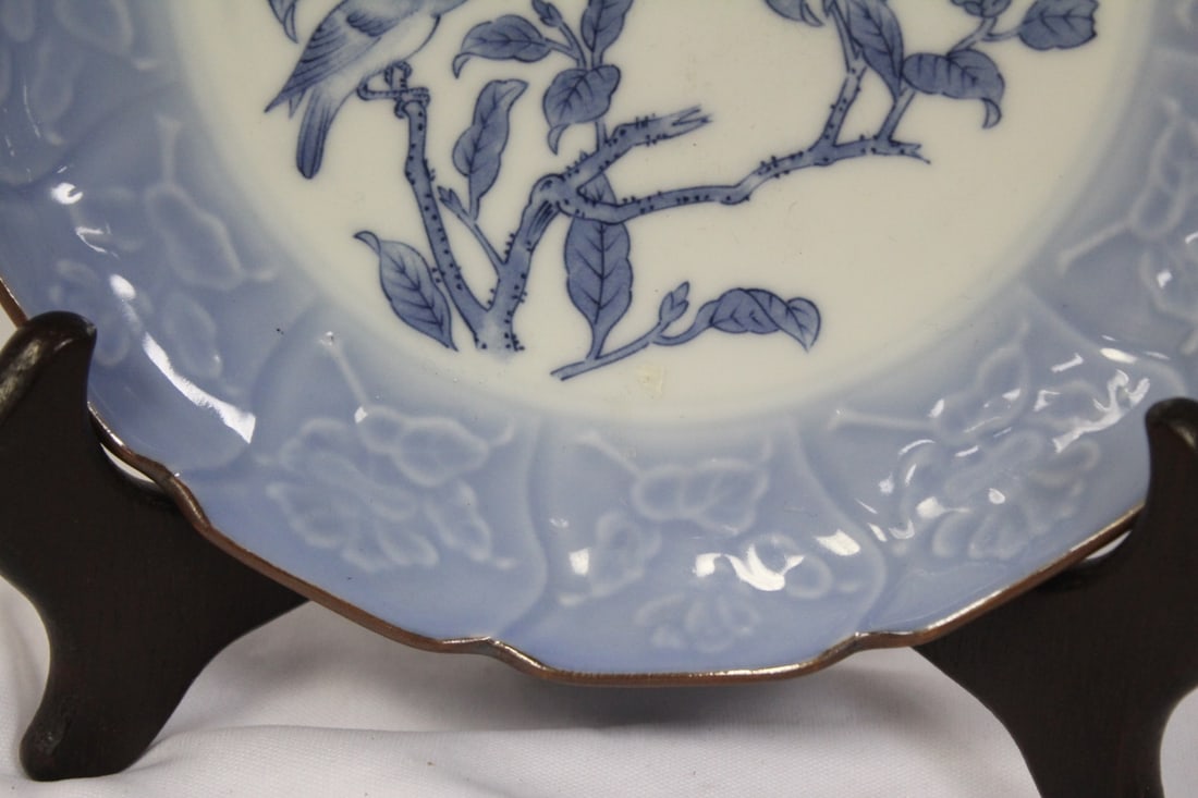 A Signed Japanese Ceramic Plate - 4
