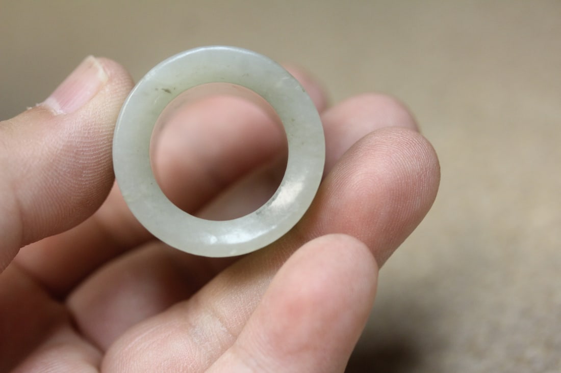 Antique Chinese Nephrite Jade Archer's Ring - 5