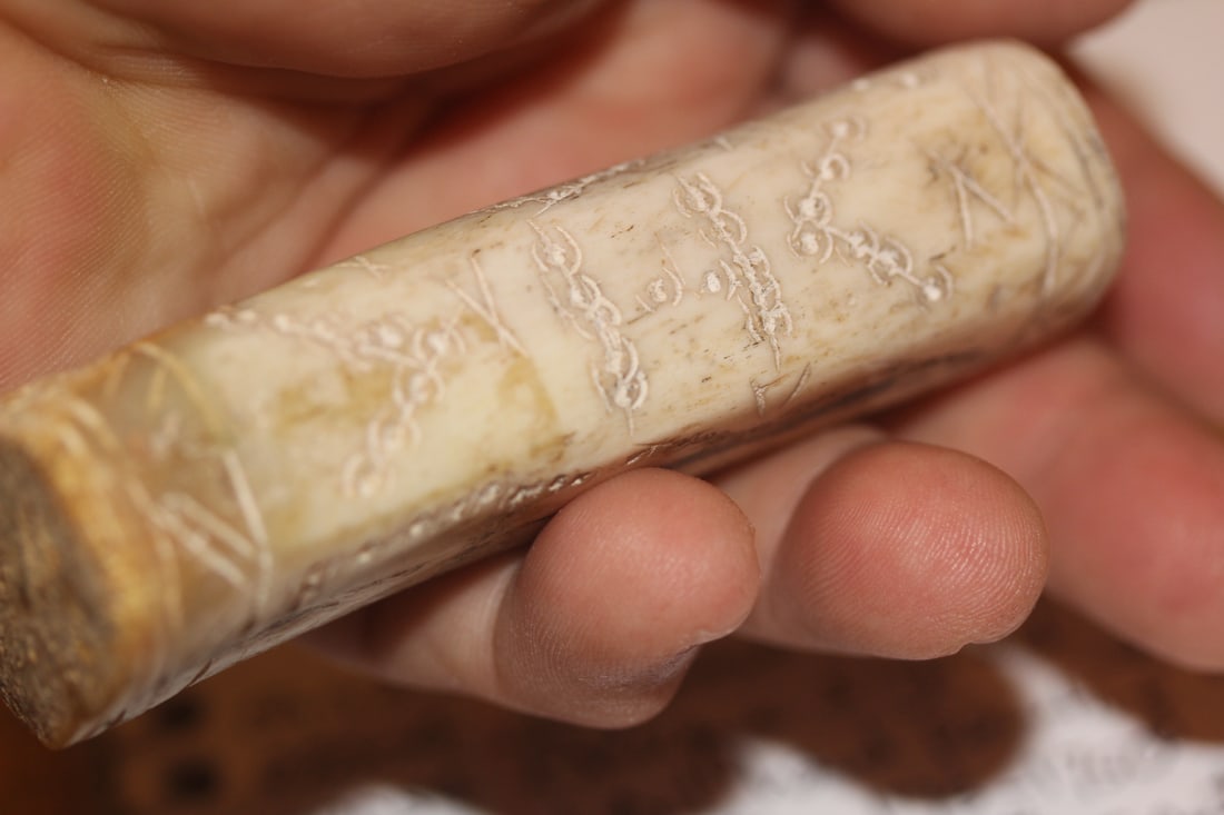 Primitive Bone and Wood Carving - 6