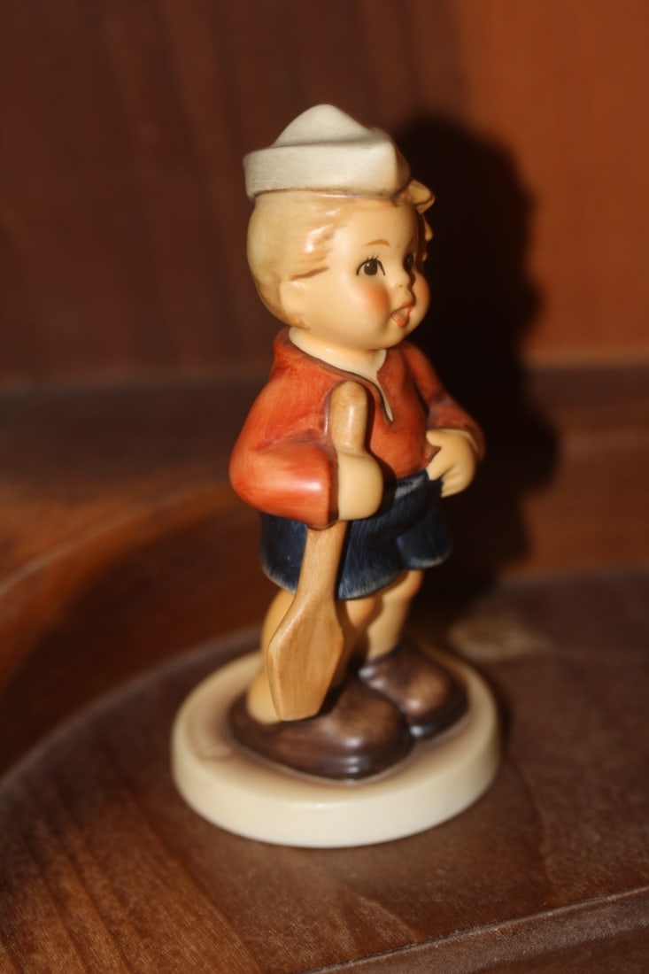 Hummel Figurine - 4