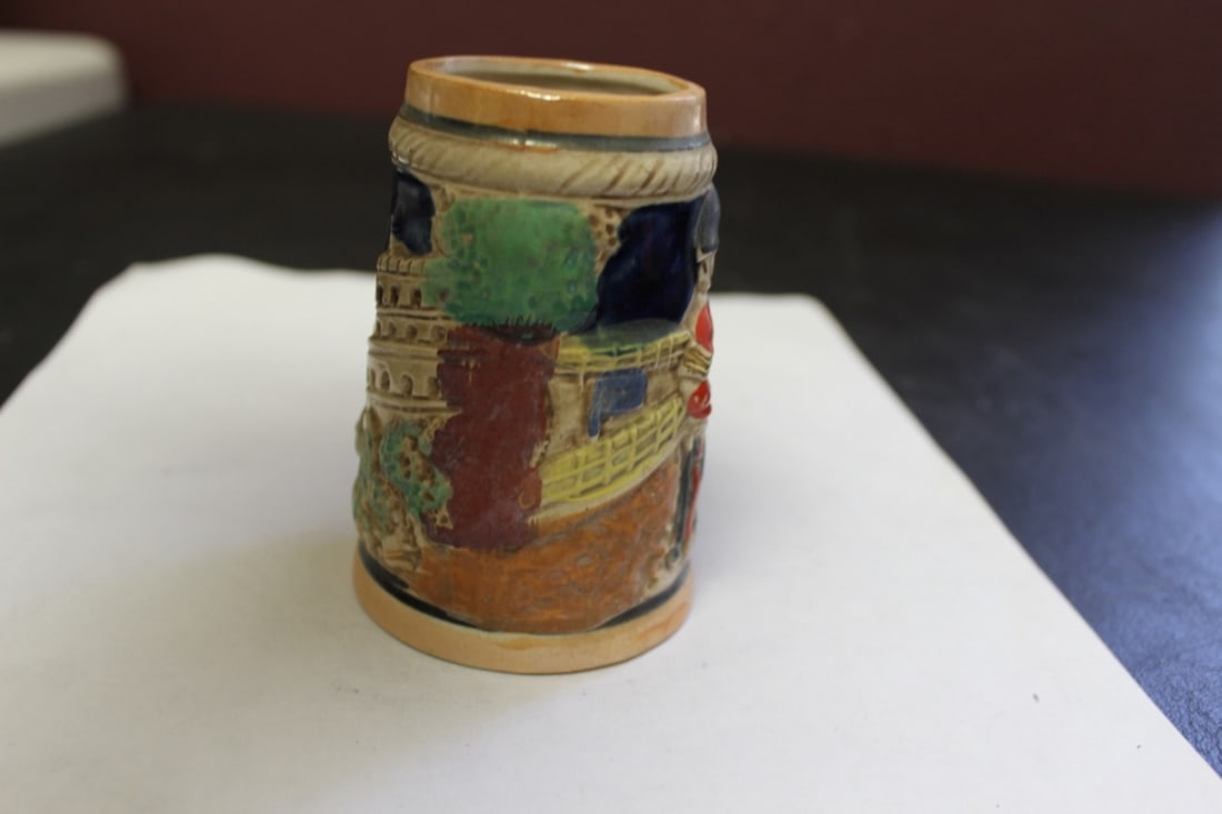 A Small Stein "London" - 2