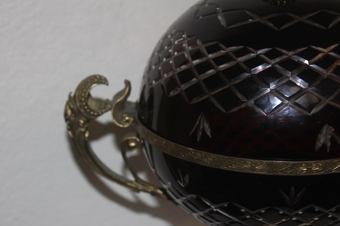 Ormolu Ruby Red Bowl Center Piece - 4