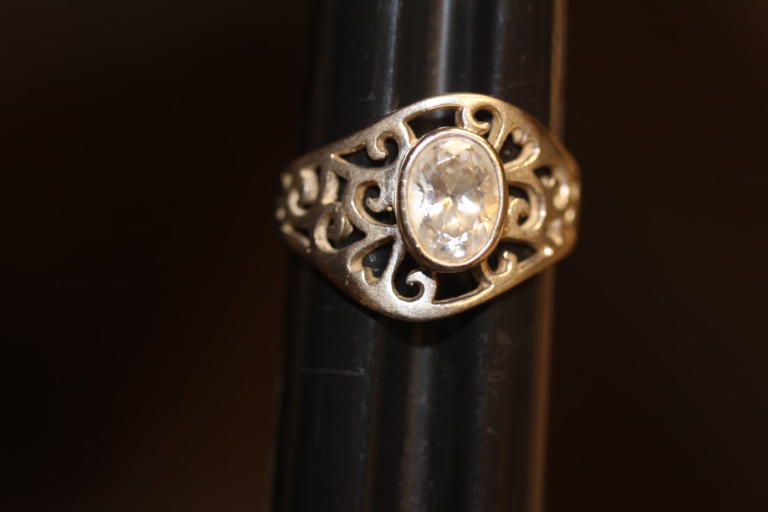 Sterling Ring with Stone: as shown