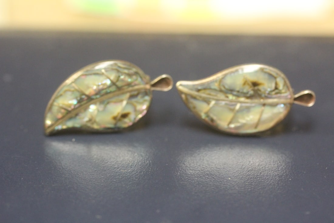 Pair of Leaf Sterling Earrings: with mother of pearl inlaid