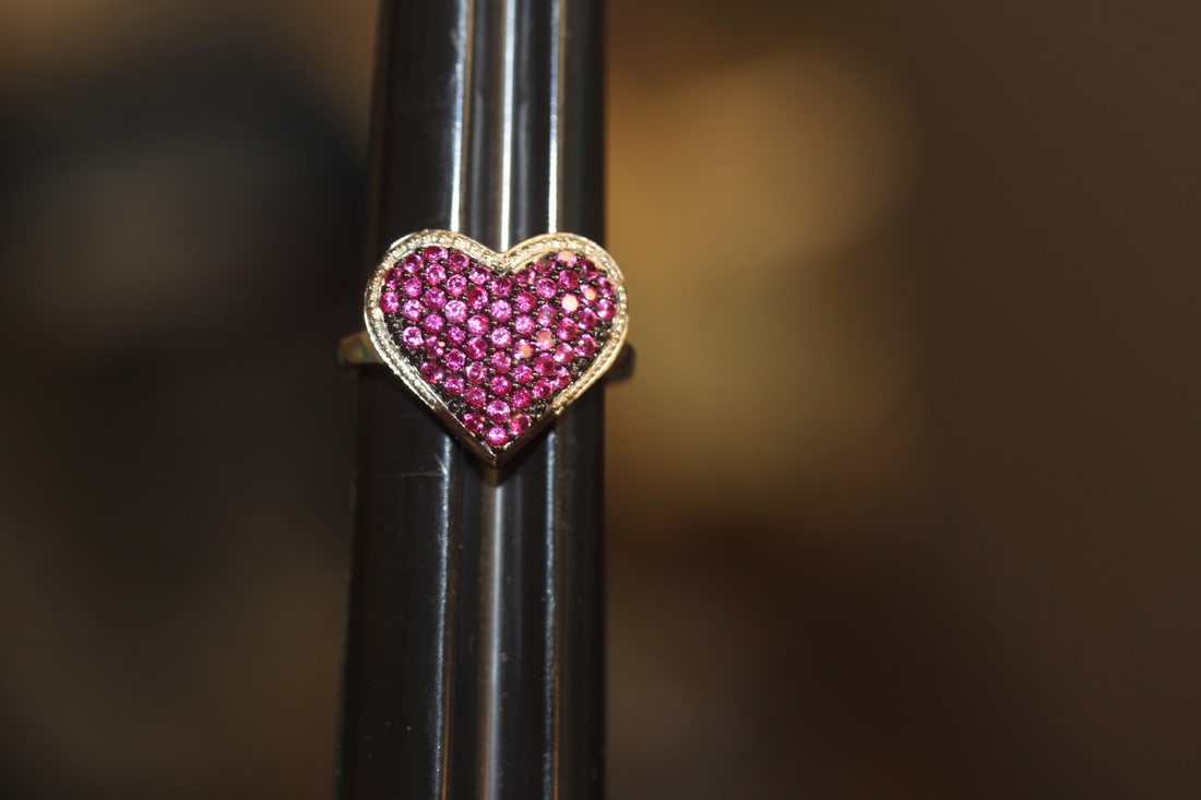Red Gemstone Heart Form Sterling Ring: as shown