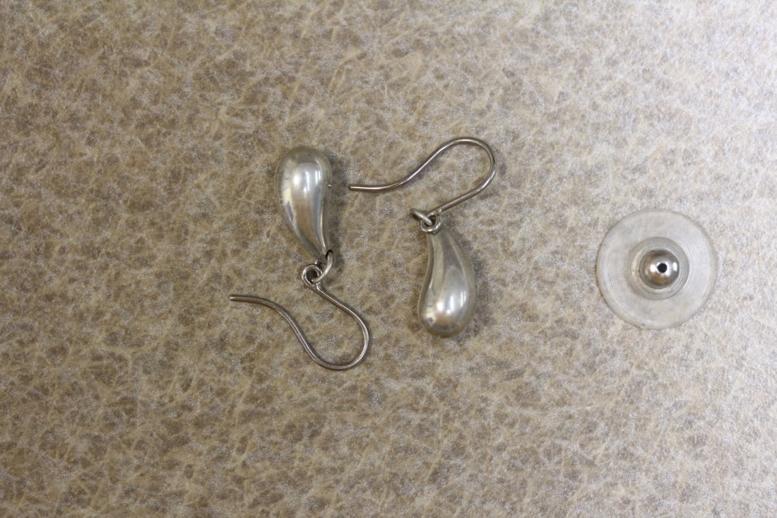 Pair of earrings: marked Tiffany and signed most likely Elsa Peretti, sterling