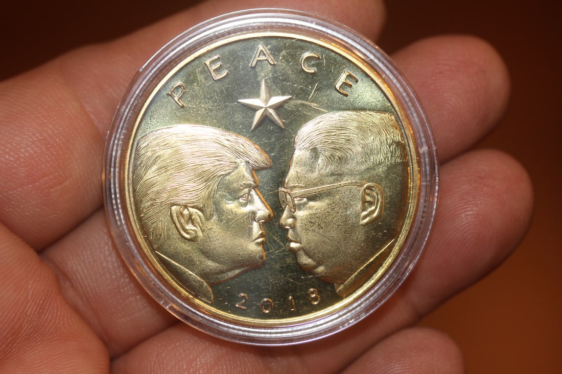 Commemorative President Trump Coin: clad