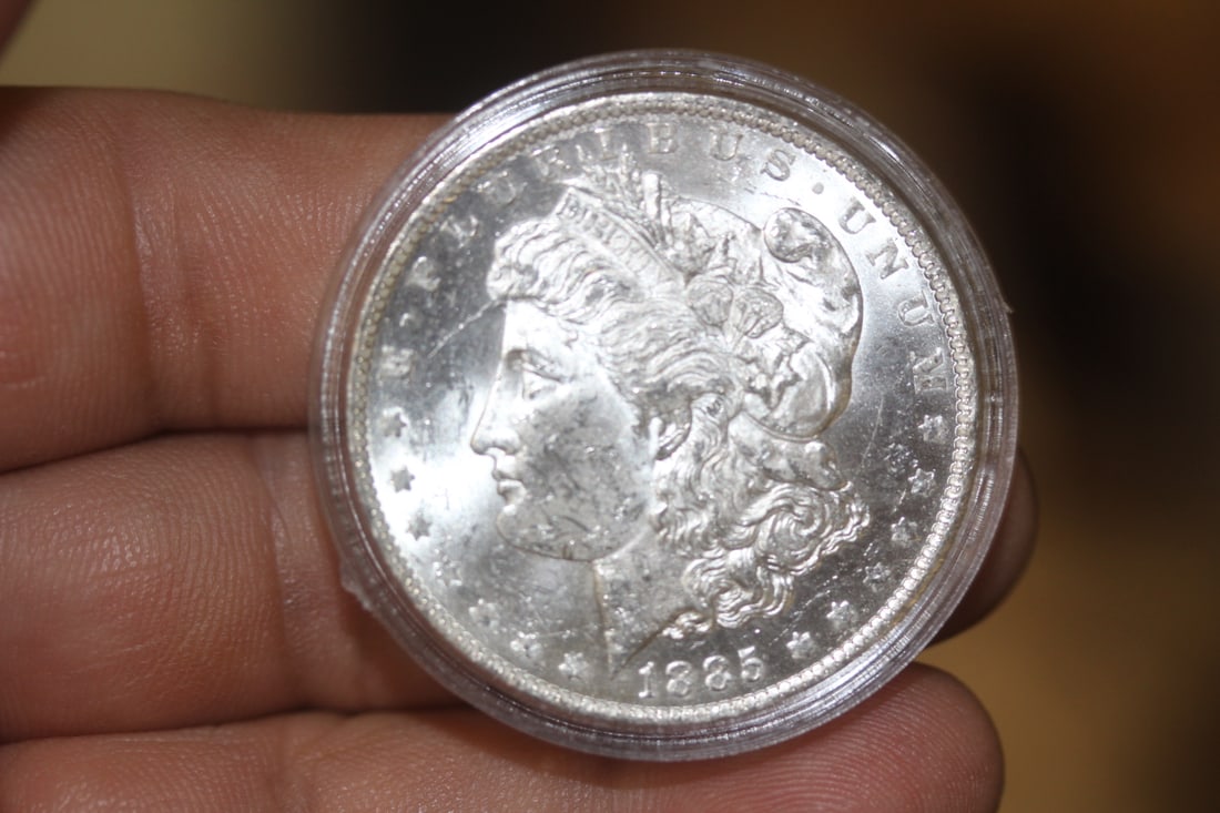 1885-O Morgan Silver Dollar: beautiful condition