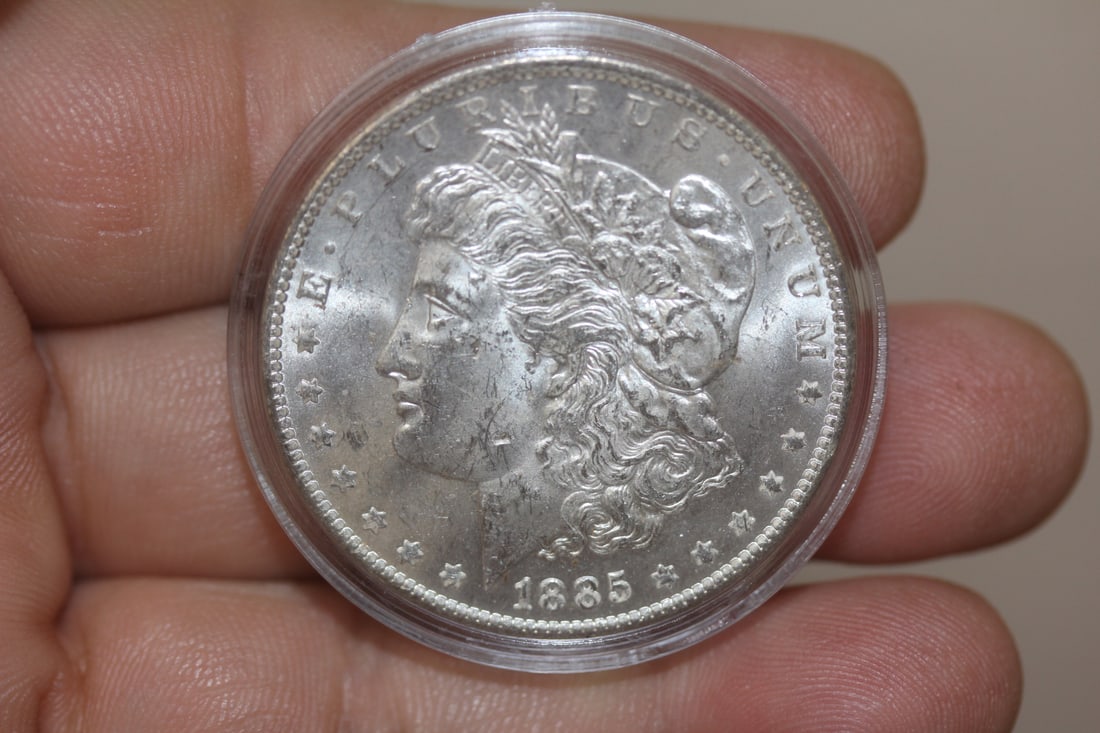 1885-O Morgan Silver Dollar (1 of 4)
