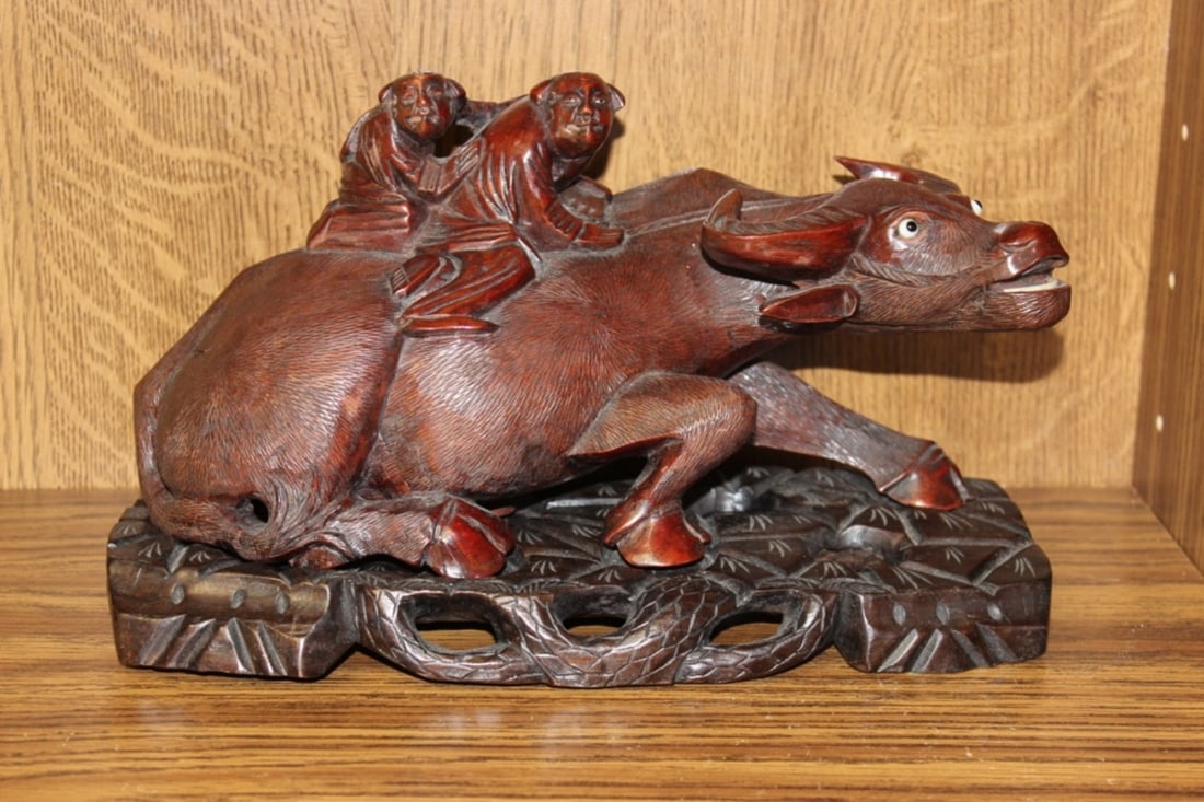 Antique / Vintage Chinese / Asian Rosewood Ox: Mounted on stand. 11" wide.