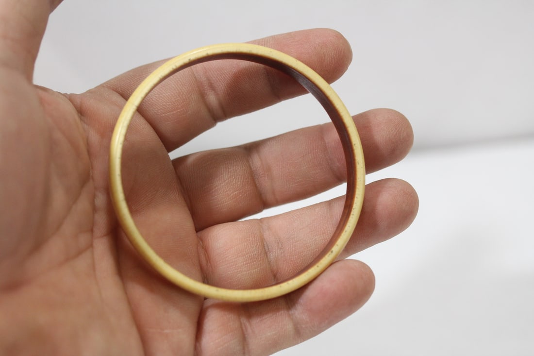 A Carved Bone Bangle Bracelet - 4
