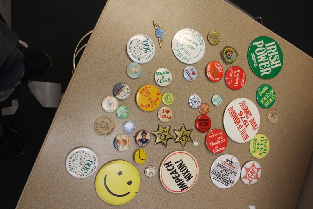 Lot of Vintage Buttons: different shapes and sizes