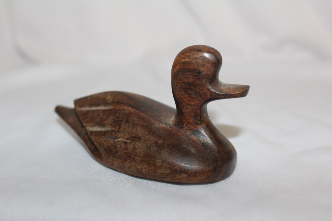 An Exotic Wood Duck Figurine: 3 3/4" across