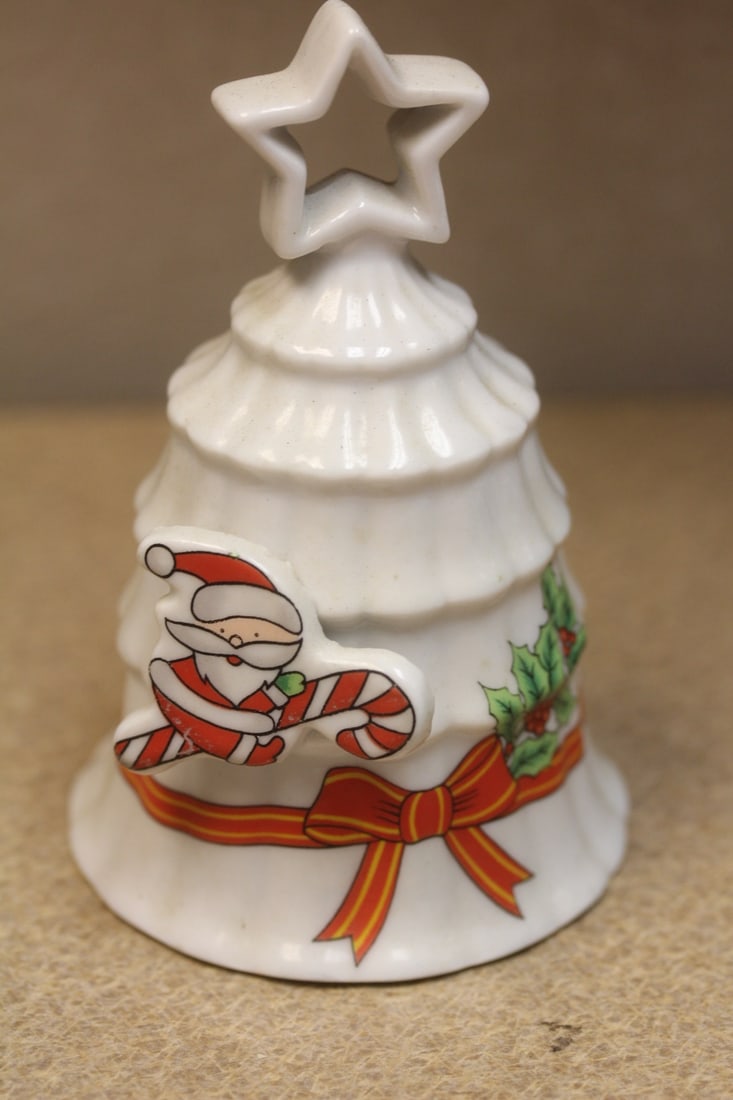 Ceramic Christmas Bell: 4 3/4" tall - nice looking