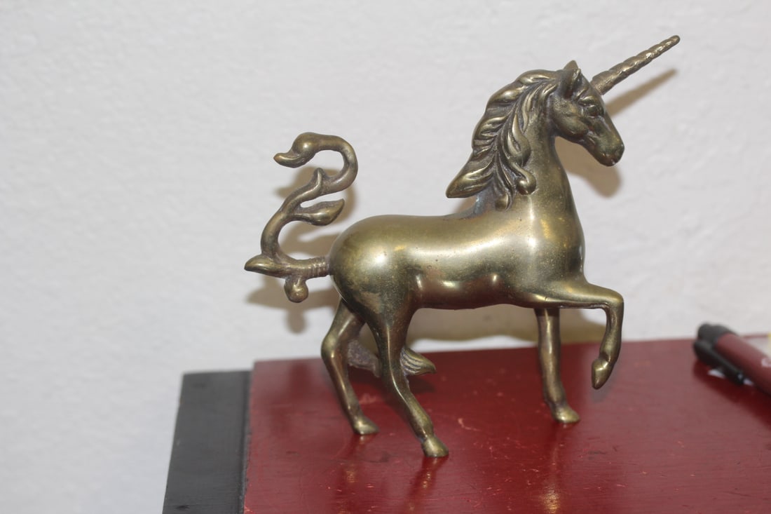 Brass Unicorn Horse: 6 1/2" across