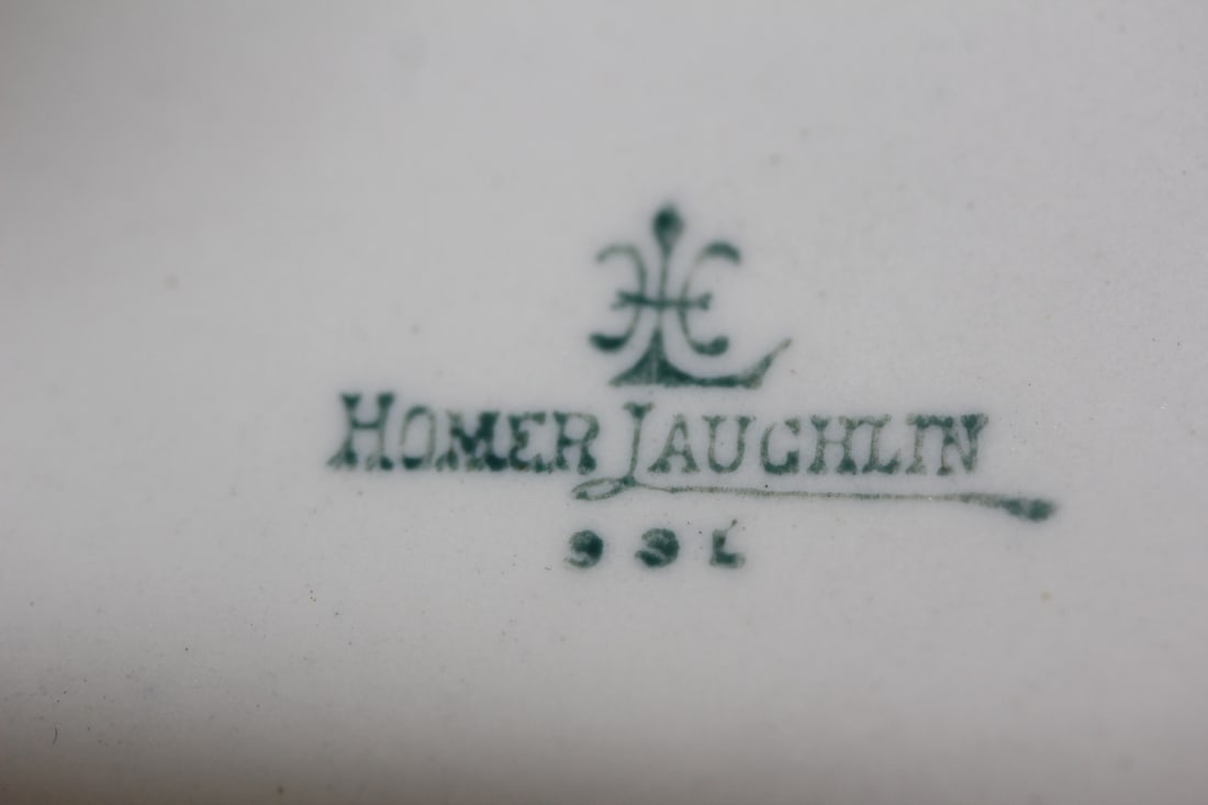 Homer Laughlin Spittoon - 4