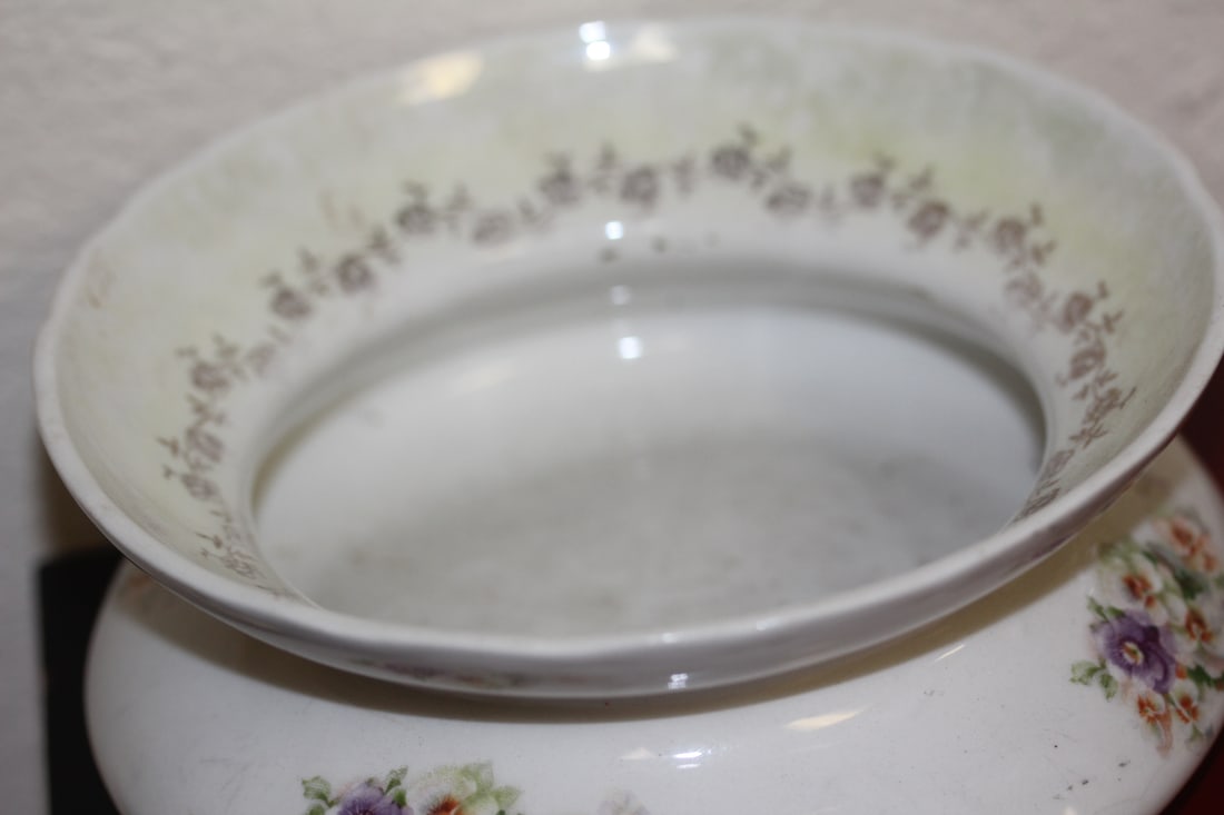 Homer Laughlin Spittoon - 5