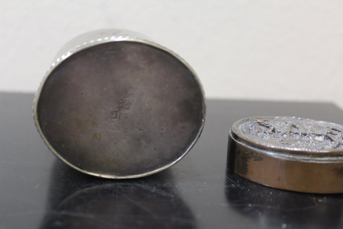 A Nice Repousse Great Britain Box - 5