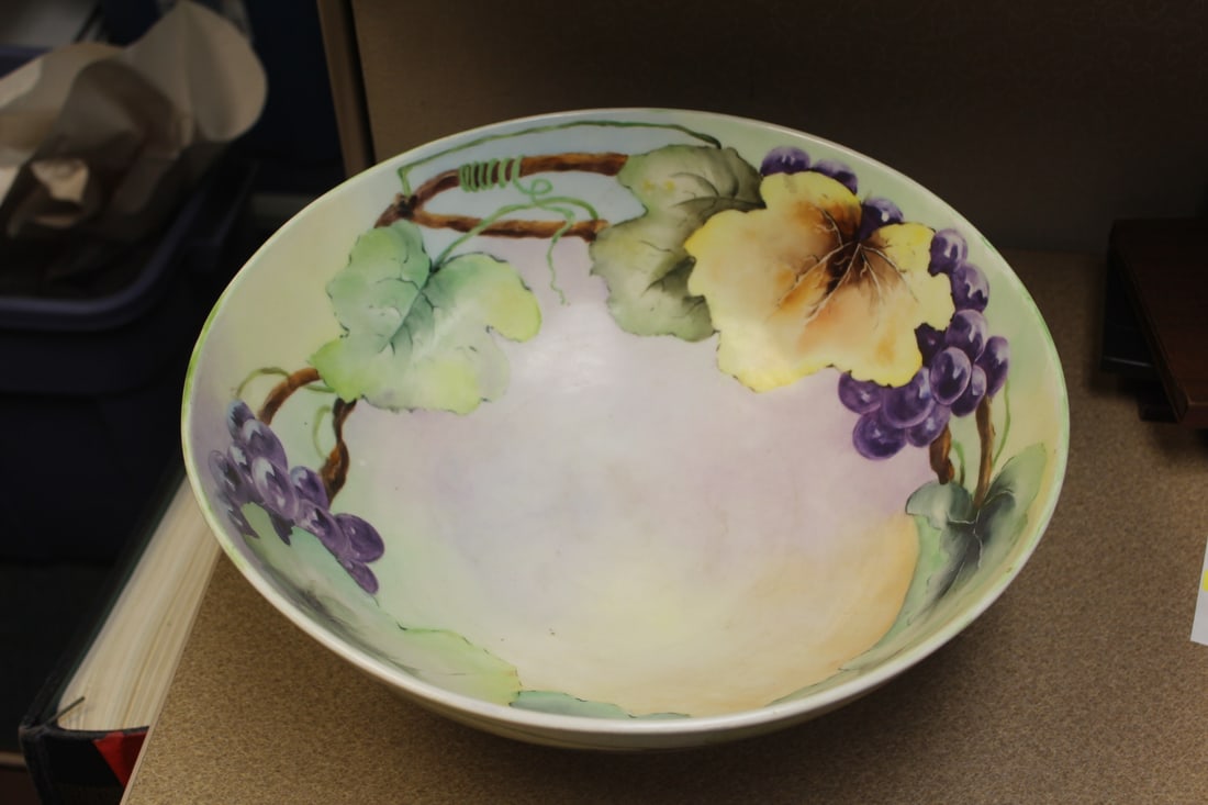 Large France Center Bowl: most likely Limoges - hand painted - 13 5/8" in diameter