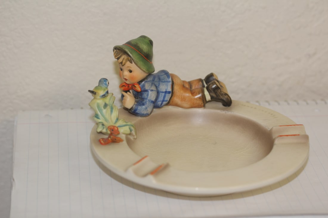 Hummel Ashtray
