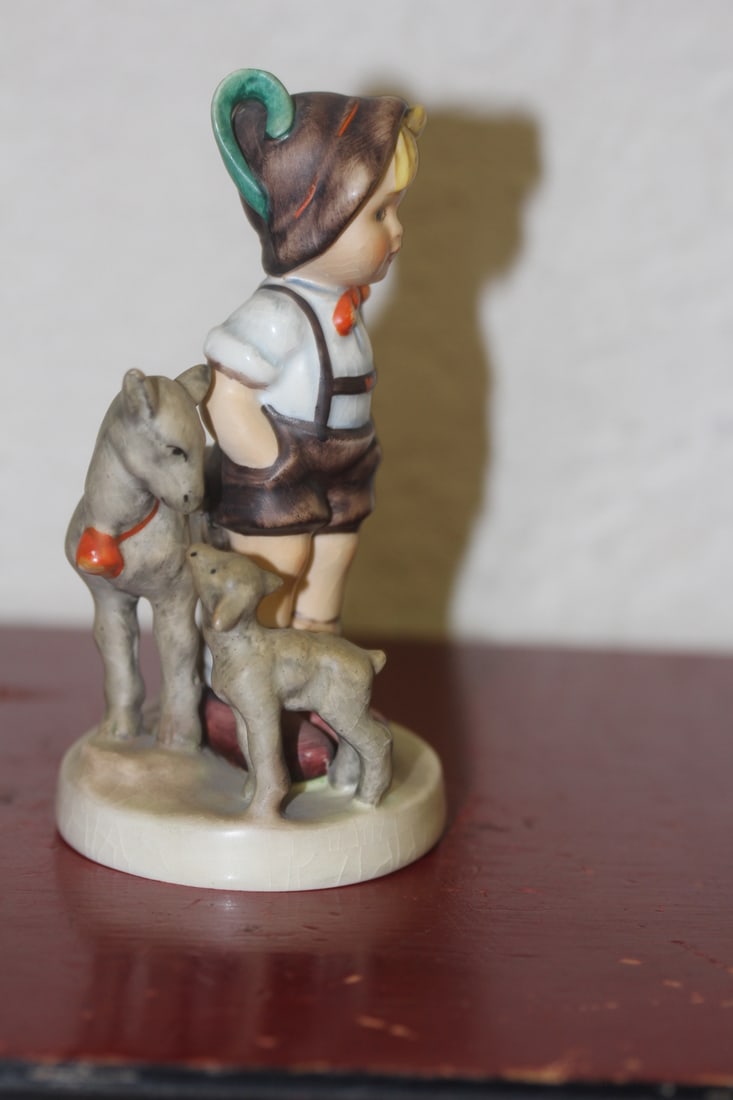 Hummel Figurine - 5