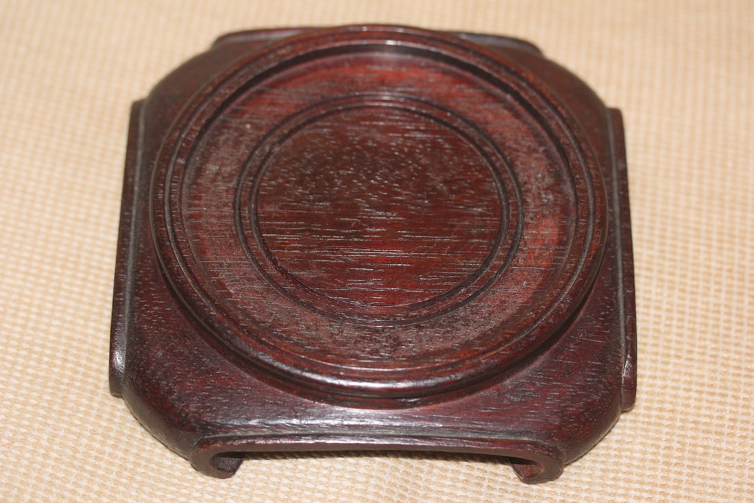 Chinese Wooden Vase Stand: inside diameter= 3 7/8"
