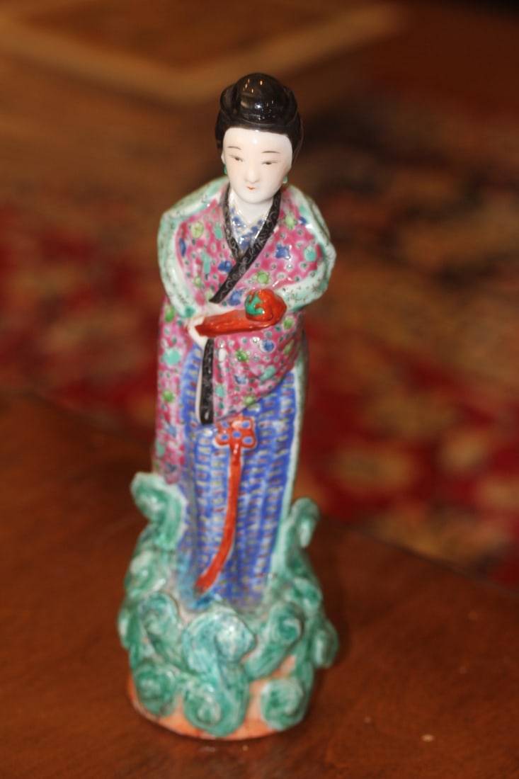 Antique Chinese Porcelain Lady: Republic period - marked "China" - please note: base restored as shown - 9 5/8" tall