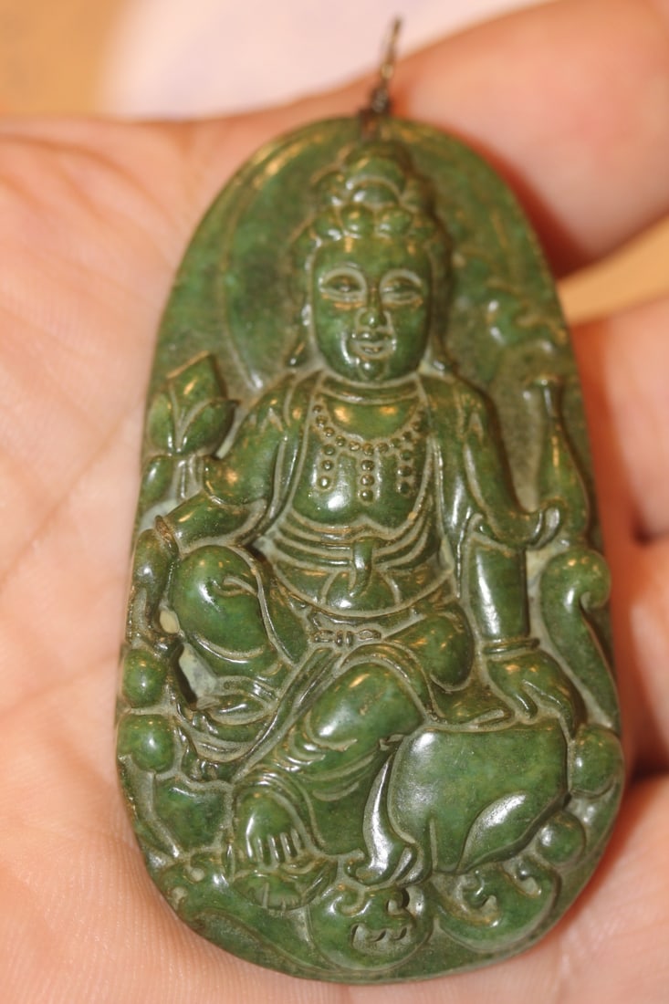 Carved Kwan Yin Pendant (1 of 2)
