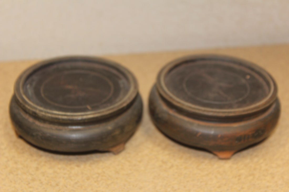 lot of 2 vintage carved Chinese wooden vase stands: 2 5/8" inside diameter