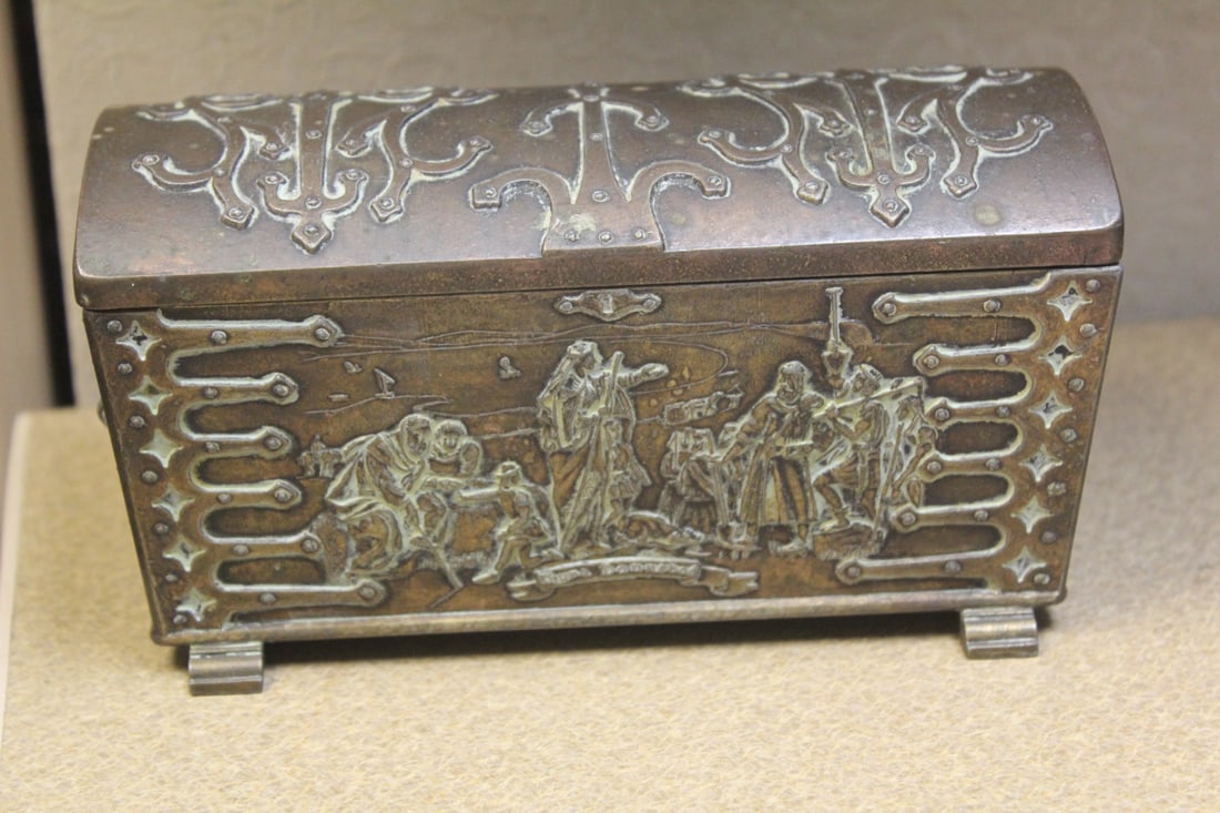 Antique Denmark Bronze Casket: Edward Aagaard - well carved - 6 5/8" across