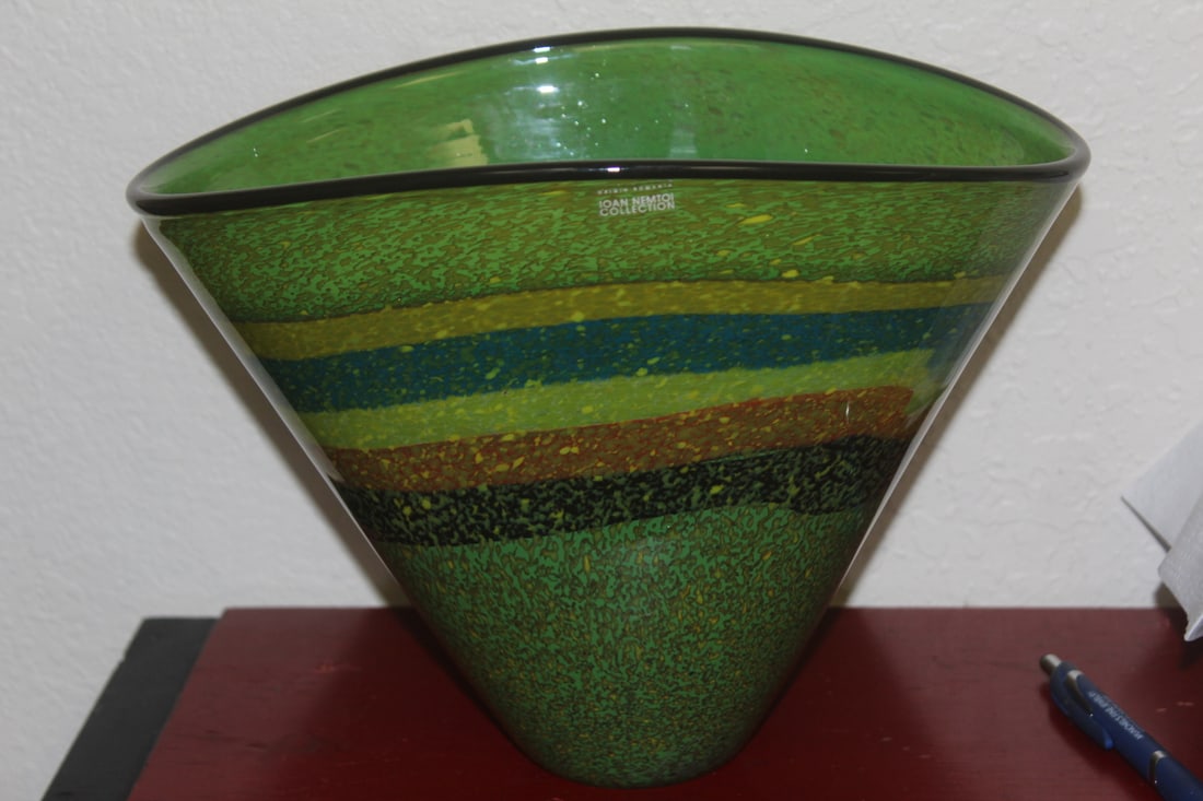 Ioan Nemtoi Art Glass Vase: signed - 8 1/4" tall by 11 inches wide