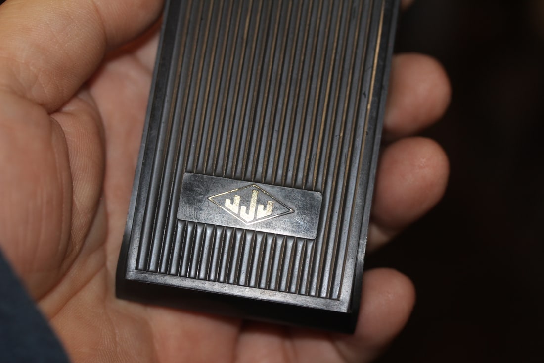 Rare JJJ Butane Lighter - 4