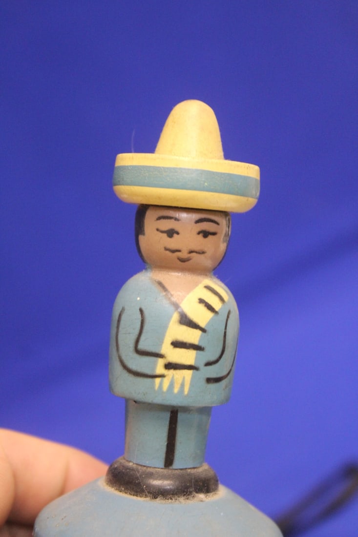 Mexico Figural Brush - 2