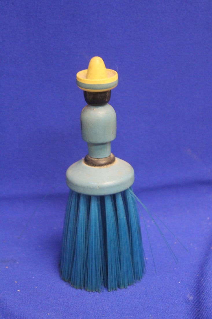 Mexico Figural Brush - 3