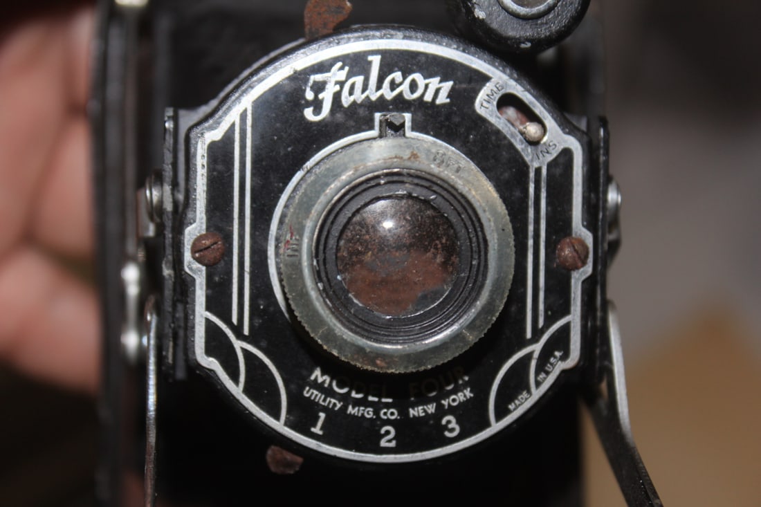 Falcon Model 4 Bellow Camera - 4