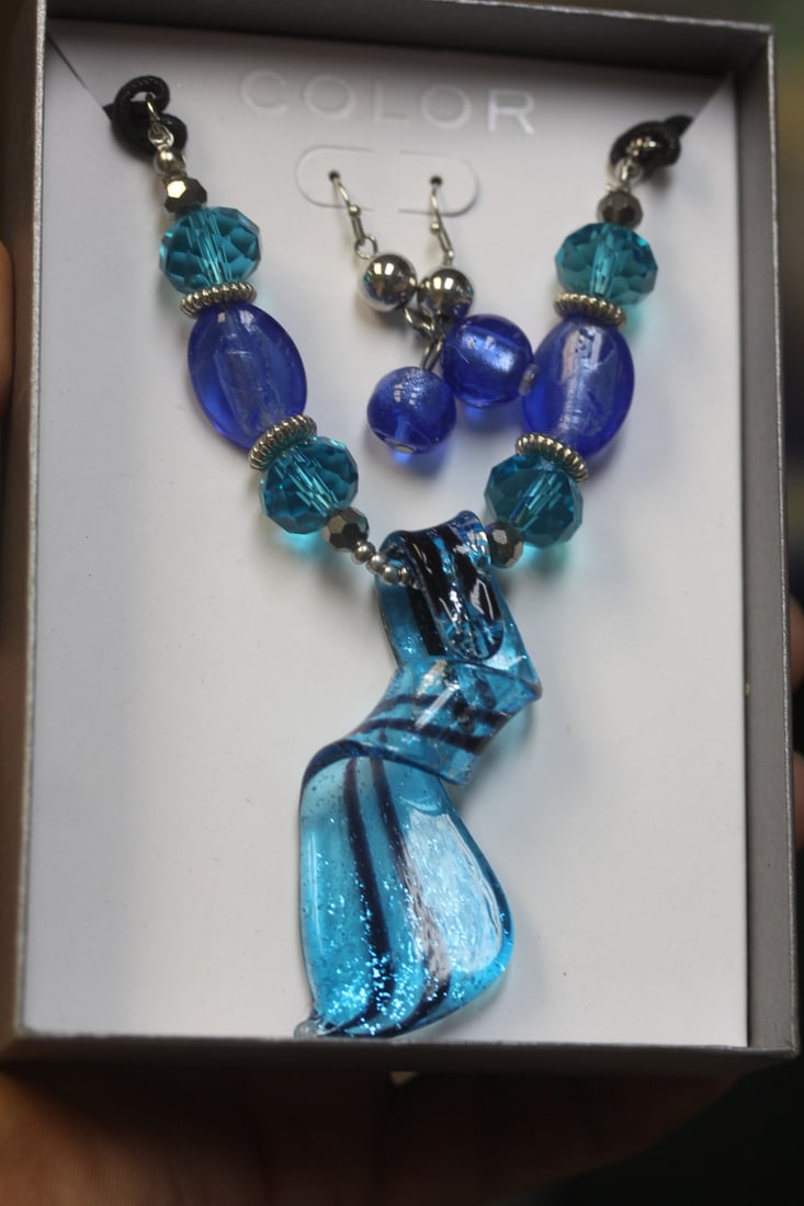 Glass Necklace and Earrings Suite (1 of 3)